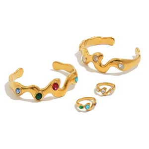 Vintage 18K gold plated stainless steel wavy bangles and rings set with colorful crystals