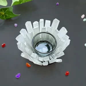 Portacandele artigianale in cristallo di selenite naturale con inserto in vetro per la casa