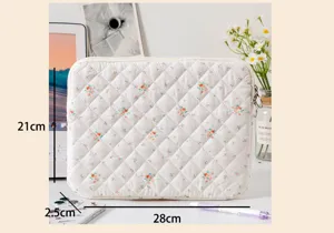 Vista detallada de la funda acolchada floral para tableta de 11 pulgadas 28x21x2.5cm