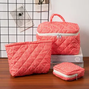Gingham Καπιτονέ Τσάντα Μακιγιάζ Πολυεστέρα Οργανωτής Ταξιδιού Για Γυναίκες Τσάντα Αποθήκευσης Καλλυντικών Μεγάλη Χωρητικότητα