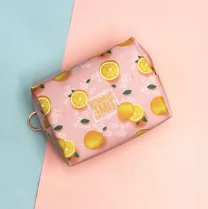 Bolsa de cosméticos rosa impermeable con estampado de limones y cremallera dorada