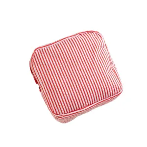 Bolsa de cosméticos de seersucker a rayas rojas y blancas organizador de maquillaje