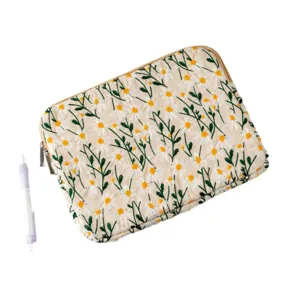 Bestickte Gänseblümchen gesteppte 15-Zoll-Laptoptasche mit weicher Polsterung