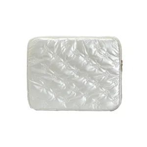 Funda acolchada blanca de 11 pulgadas para iPad Air con diseño de lazos de alta calidad