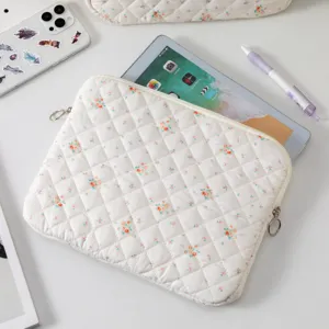Funda elegante de algodón acolchado con flores para tableta de 11 pulgadas, diseño ligero