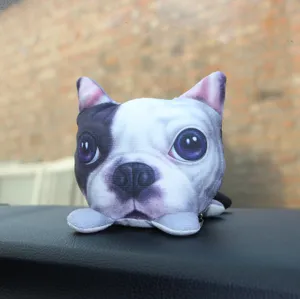 Creativo adorno de peluche para coche con cabeza de bulldog y carbón activado para interior.