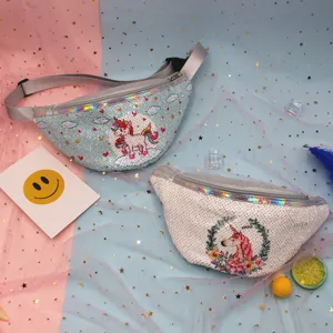 Riñonera de lentejuelas de unicornio para niñas, con correa ajustable y ribete holográfico.
