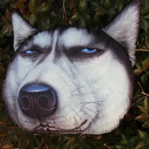 Divertido cojín decorativo 3D de peluche con cabeza de perro Husky para el coche