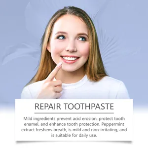 Dentifrice réparateur aux ingrédients doux, protège l'émail, haleine fraîche, soin quotidien.