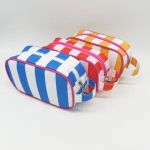 Set di beauty case a righe colorate impermeabili per viaggio e trucco professionale