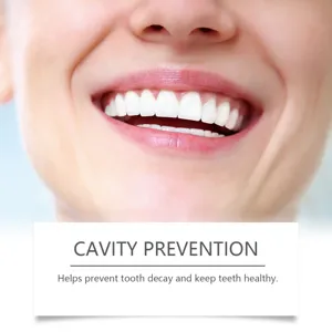 Détail de comprimés de dentifrice pour soins bucco-dentaires et prévention des caries.