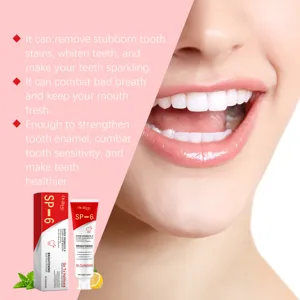 Vue détaillée du tube de dentifrice blanchissant Oralhoe SP-6 avec menthe fraîche souri.