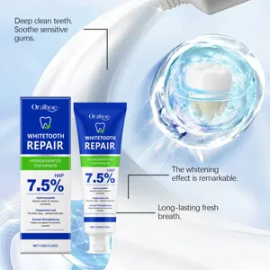 Vue détaillée du dentifrice blanchissant à l'hydroxylapatite et menthe, texture propre.