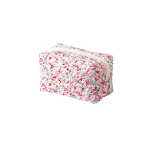 Draagbare grote gewatteerde cosmetische tas met bloemenprint voor op reis luxe