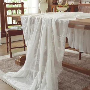 Tovaglia rettangolare in pizzo bianco per tavolo da pranzo, stile francese vintage.