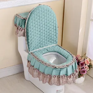 Conjunto de funda de asiento de inodoro de felpa suave con elegante encaje, cálido para el baño.