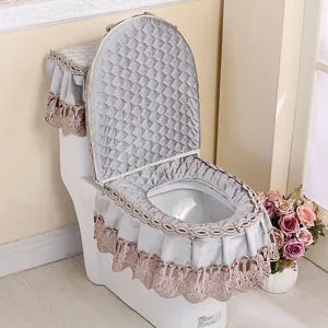 Juego de funda para asiento de inodoro de terciopelo gris con acolchado y ribete de encaje.
