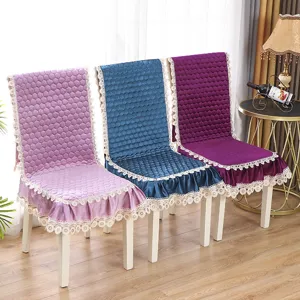 Housse de chaise de salle à manger en velours moderne avec dentelle, galette matelassée.