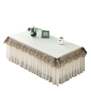Housse anti-poussière rectangulaire en dentelle pour table basse nappe décorative en tissu.