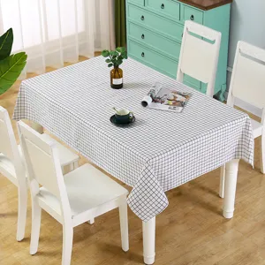 Tovaglia rettangolare a quadri bianco e nero minimalista moderna per tavolo da pranzo e tavolino.