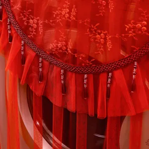 Rote Spitzen Waschmaschinenabdeckung staubdicht elegant mit Blumenstickerei und Perlenfransen.