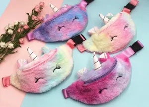 Sammlung süßer Einhorn-Gürteltaschen aus Plüsch für Kinder in verschiedenen Pastellfarben