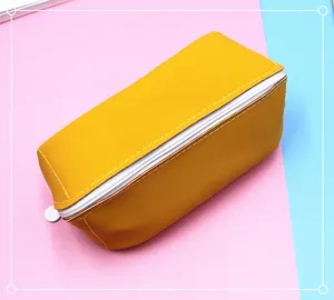 Trousse à crayons jaune en cuir PU grande capacité avec fermeture éclair blanche