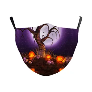Vibrante Halloween-Gesichtsmaske mit leuchtenden Kürbissen und Friedhofsdruck
