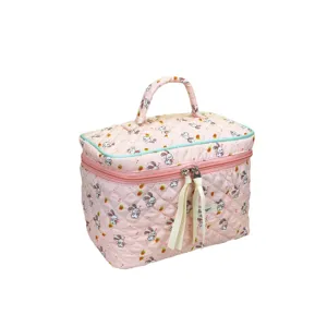 Niedliche rosa gesteppte Kosmetiktasche mit Hasendruck und großem Reise-Stauraum