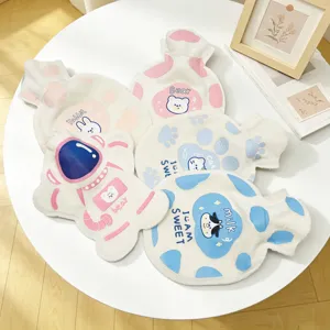 Set di coperture in peluche per borse dell'acqua calda con vari simpatici disegni di animali