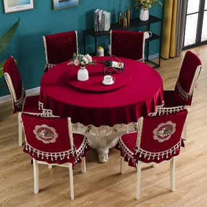 Set tovaglia rotonda e coprisedia in velluto rosso vino con ricamo cigno e nappe