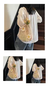 Detalle del elegante bolso tote de ganchillo beige con diseño de malla y flores 3D