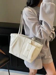 Elegante weiße Umhängetasche aus weichem Leder mit großer Kapazität und kleiner Tasche