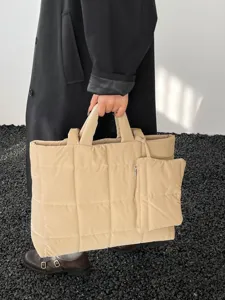 Vrouwen Gewatteerde Tote Bag Grote Capaciteit Puffer Schoudertas Met Kleine Tas Canvas Handtas Voor Reizen