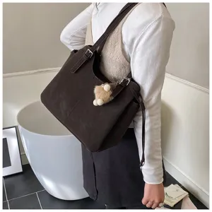 Stylish dark brown soft leather tote bag for women commuting in autumn and winter