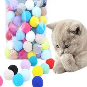 Kat Interactief Speelgoed Kleurrijke Polyester Pluche Pom Pom Ballen Zacht Elastisch Stil Kitten Speelgoed Geassorteerde Kleuren