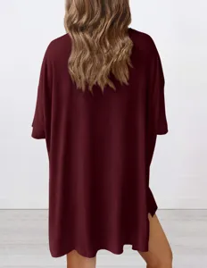 Back detail of loose burgundy short sleeve top, casual solid color ribbed fabric.