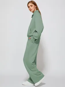 Women's half-zip sweatshirt wide leg sweatpants matching set casual activewear