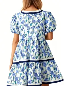 Back view detail of women vintage floral print short sleeve tiered dress casual sweet style