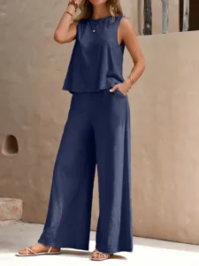 Ensemble deux pièces bleu marine chic haut sans manches et pantalon large pour femme
