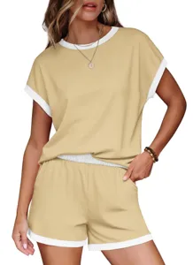 Casual two-piece set featuring a contrast ribbed crew neck top and shorts for summer style.