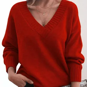 Red v-neck loose knit sweater women casual pullover long sleeve top fine detail view