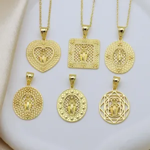Ciondolo Religioso Vergine Maria in Rame Placcato Oro Rilievo 3D Vintage Maglia Traforata Cuore Ovale Quadrato Ciondolo Solo Senza Catena Donna