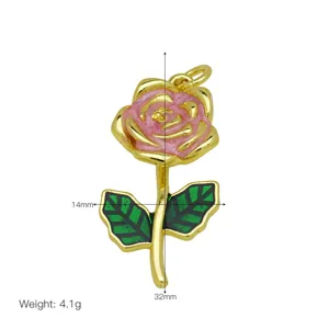 Vergoldeter Rosen Anhänger Charm mit Emaille in Rosa und Grün inklusive Maßangaben