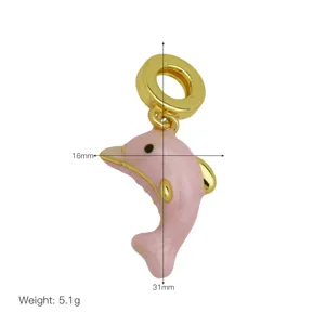 Ciondolo delfino rosa dorato, vista dettagliata con dimensione 16mm e peso 5.1g.