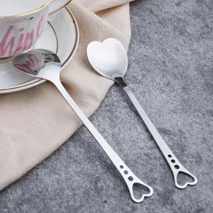 Cuillère coeur en acier inoxydable, cuillère à café et dessert pour cadeau de mariage