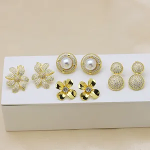 Designer Floral Earrings Gold Plated Zirconia Flower Stud Earrings For Women Elegant Fashion Artificial Pearl Geometric Earrings Jewelry Gift