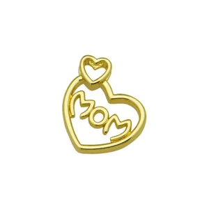 Ciondolo a cuore MOM color oro accessorio per collana perfetto per regalo festa della mamma