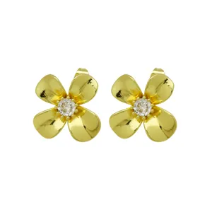 Chic 18k gold plated flower stud earrings with sparkling zircon for women daily wear.