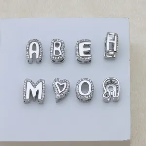 Ασημένιο μενταγιόν DIY με γράμμα και καρδιά από ζιρκόνιο για κολιέ και βραχιόλι.